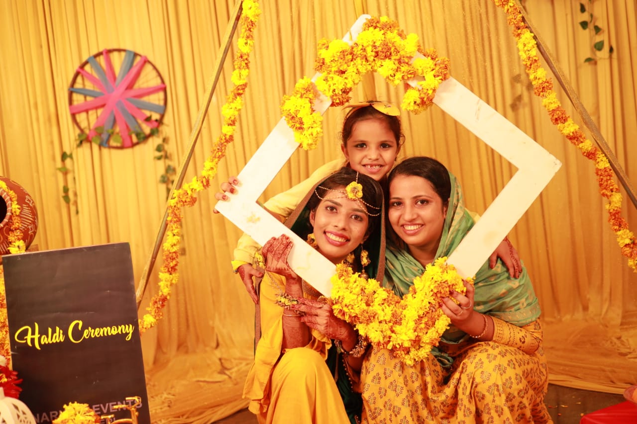 ZERO FOUR BRIDAL SPOT