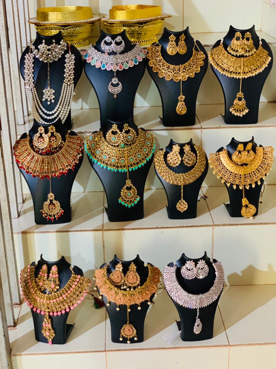 ZERO FOUR BRIDAL SPOT